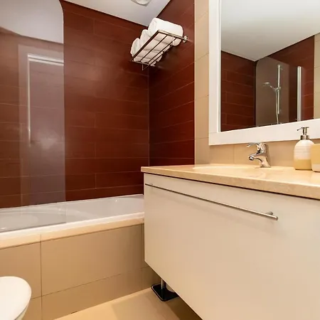The Sunshine - Marina Village Appartement