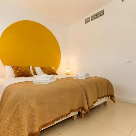 The Sunshine - Marina Village