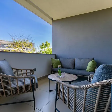 The Sunshine - Marina Village لاغوس